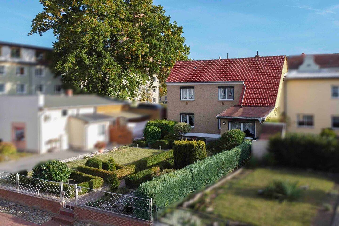 Raum zur Selbstverwirklichung: Charmantes 4-Zi.-REH mit Garten und Garage in Friedland