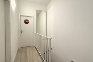 Modernes Reihenmittelhaus mit Garten und Stellplatz in familienfreundlicher Umgebung – 40229 Düsseldorf – Vorschaubild 5