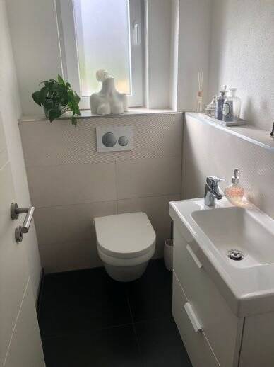 Neuwertige, wunderschöne, großzügige + exclusiv ausgestattete Doppelhaushälfte mit 2 Terrassen, Garten + Garage in ruhiger + sonniger Aussichtslage – Gernsbach – Vorschaubild 8