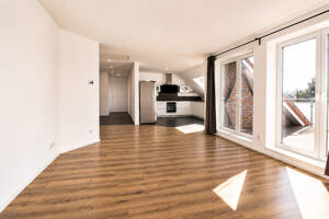 OLDENBURG | OSTERNBURG - Moderne Dachgeschosswohnung in toller Lage! – 26135 Oldenburg – Vorschaubild 5