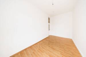 Historischer Altbaucharme - Großzügige 3-Zimmer-Wohnung mit Erker in Top-Lage – 4229 Leipzig – Vorschaubild 7