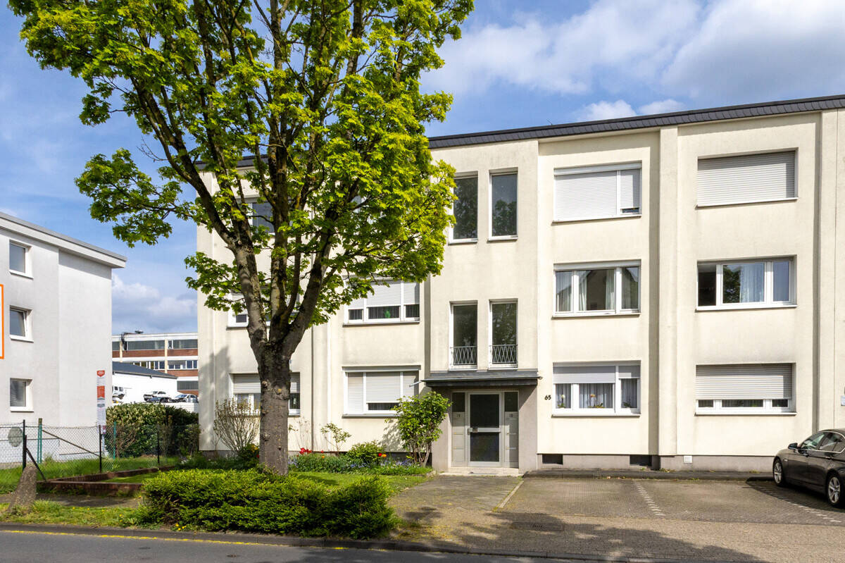 Leverkusen-Bürrig: Solide Kapitalanlage mit Potenzial nebst Garage in zentraler Lage!