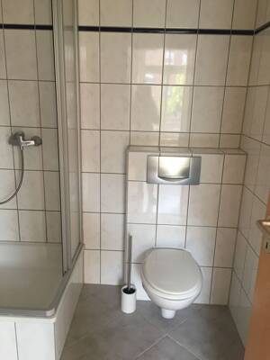 schöne Wohnung mit Balkon hofseitig nahe der UNI – 99085 Erfurt – Vorschaubild 8