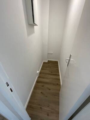 Frisch renovierte 2 Zimmer-Wohnung mit Balkon und modernisiertem Wannenbad – 23558 Lübeck – Vorschaubild 9