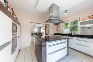 Sasel: Einfamilienhaus mit 5 Zimmern, Garten & Carport – 22393 Hamburg – Vorschaubild 5