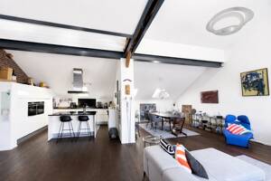 Außergewöhnliches Loft-Juwel mit Einfamilienhaus-Charakter in denkmalgeschütztem Hof-Ensemble! – 47229 Duisburg – Vorschaubild 8