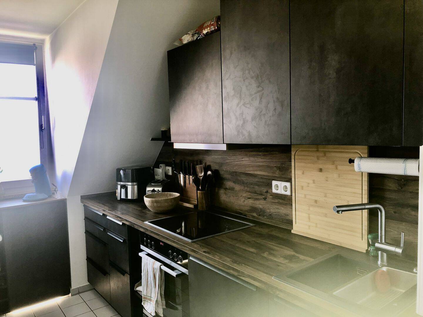 Charmante 2-Zimmer-DG-Wohnung in beliebter Lage von Striesen! – Dresden – Vorschaubild 6