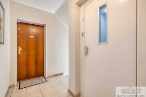 Moderne 3,5 Zimmer Wohnung mit zwei Balkonen und Wellnessbereich – 40593 Düsseldorf – Vorschaubild 3