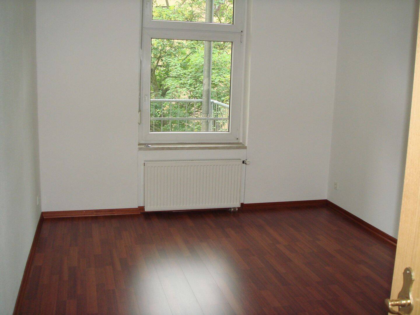 ***ZENTRUM-NORD, helle 2 Zi. WE mit Wannenbad und Balkon*** – Leipzig – Vorschaubild 3