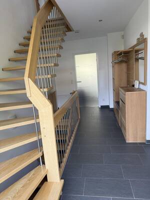Modernes Massivhaus in ruhiger Neubausiedlung: Südausrichtung, Terrassendach, Sauna & 9m-Garage – 46049 Oberhausen – Vorschaubild 9