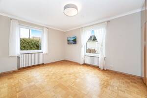 KAPITALANLAGE - Großzügiges Ein- /Zweifamilienhaus mit großem Grundstück - Erbpacht nur 319€ jährl. – 81825 München – Vorschaubild 7