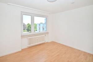 Großzügige Wohnung in Misburg- Nord am Mittellandkanal – 30627 Hannover – Vorschaubild 1