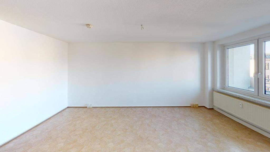 Direkt im Zentrum gelegene 2-Raum-Whg. mit Balkon – Chemnitz – Vorschaubild 2