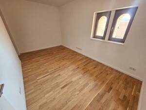Wohnen im Denkmal - 2 Zimmer, Balkon, Parkett, Bad mit Dusche, HWR, Stellplatz, optional mit EBK – 39124 Magdeburg – Vorschaubild 8