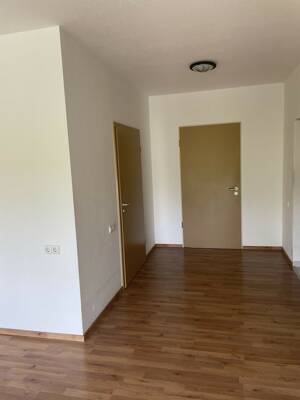 Attraktives Wohneigentum in Seniorenresidenz oder Anlageimmobilie. – 2742 Neusalza-Spremberg – Vorschaubild 1