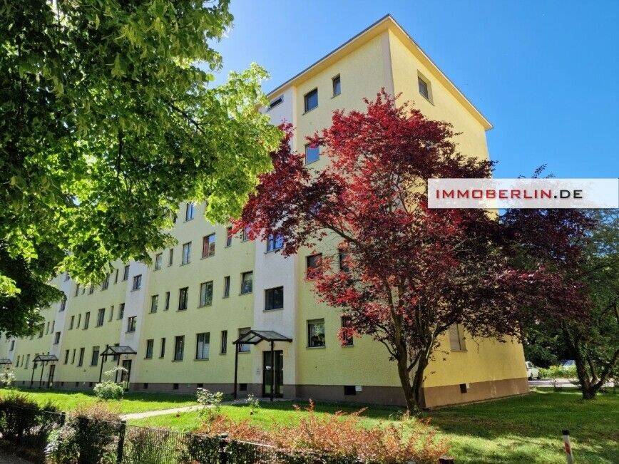 IMMOBERLIN.DE - Ästhetisch renoviert & modernisiert! Wohnung mit ruhiger Südloggia in beliebter Lage