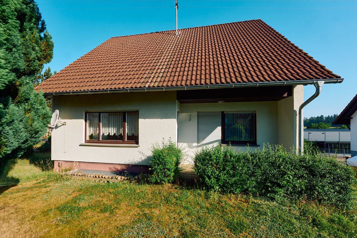 Gemütliches Eigenheim mit großem Garten und Ausbaureserve im Dachgeschoss – Dornhan – Vorschaubild 2
