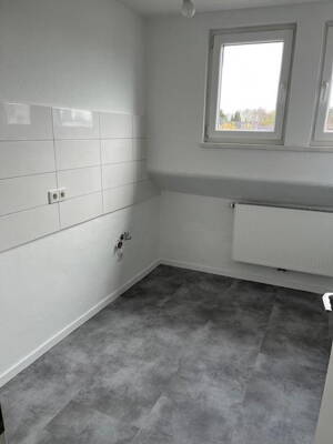Frisch renovierte schöne 2-Zimmer-Wohnung in attraktiver Lage