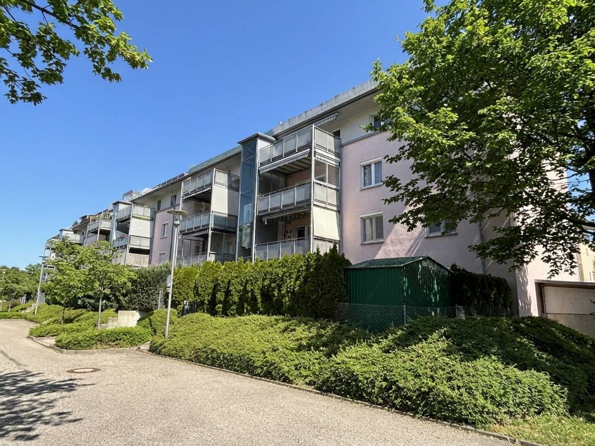 *IDEAL FÜR WG-KONZEPT- SOFORT FREI, BIS ZU 5 ZIMMER, VIEL GEMEINSCHAFTSFLÄCHE, 2 WCs, 2 x TG* – Augsburg – Vorschaubild 4