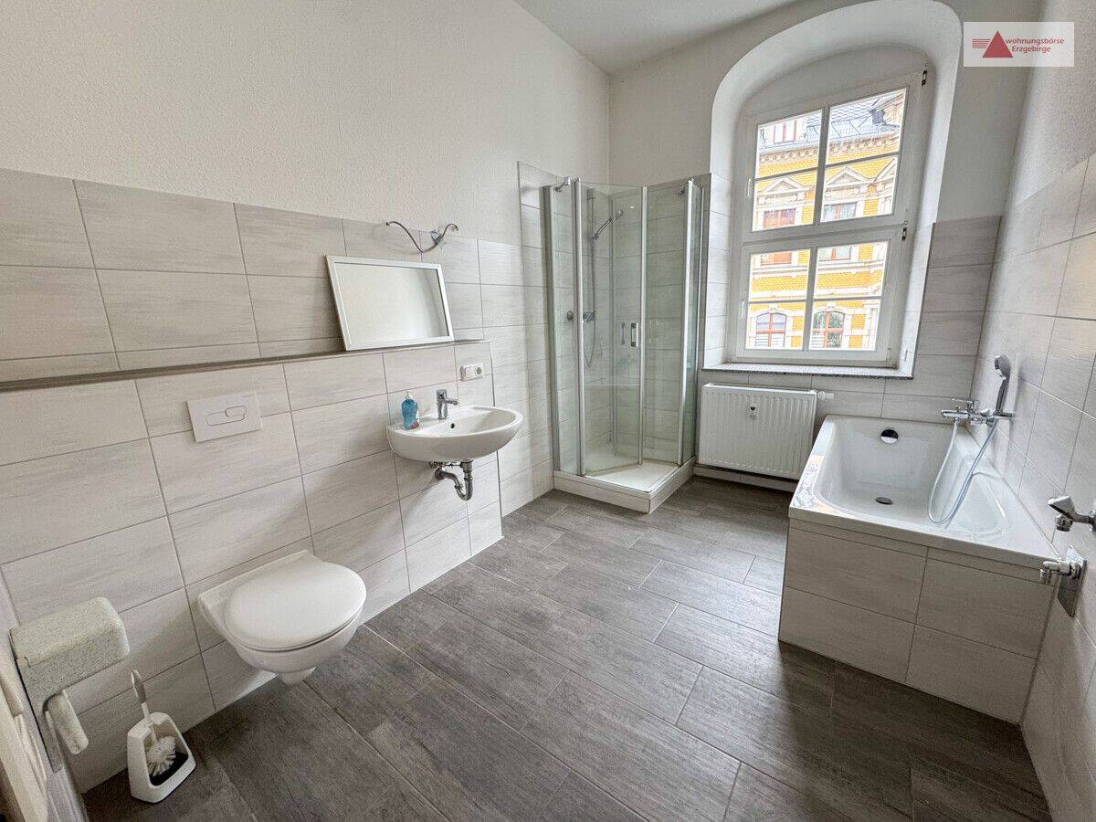 Moderne 2-Raum-Wohnung in Top-Lage von Schneeberg