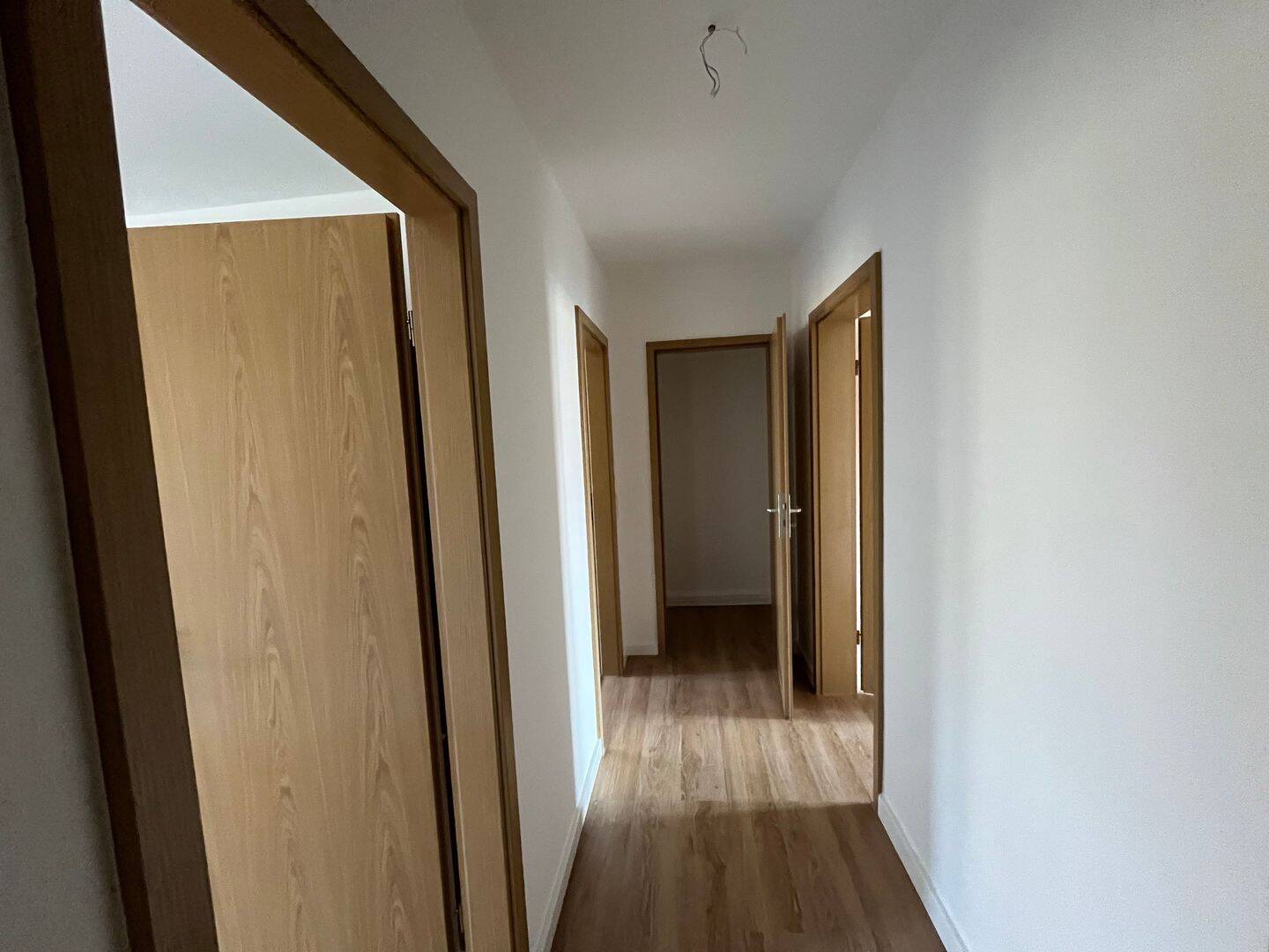 Moderne 2-Zimmer-Wohnung im Herzen von Chemnitz Zentrum – Chemnitz – Vorschaubild 2