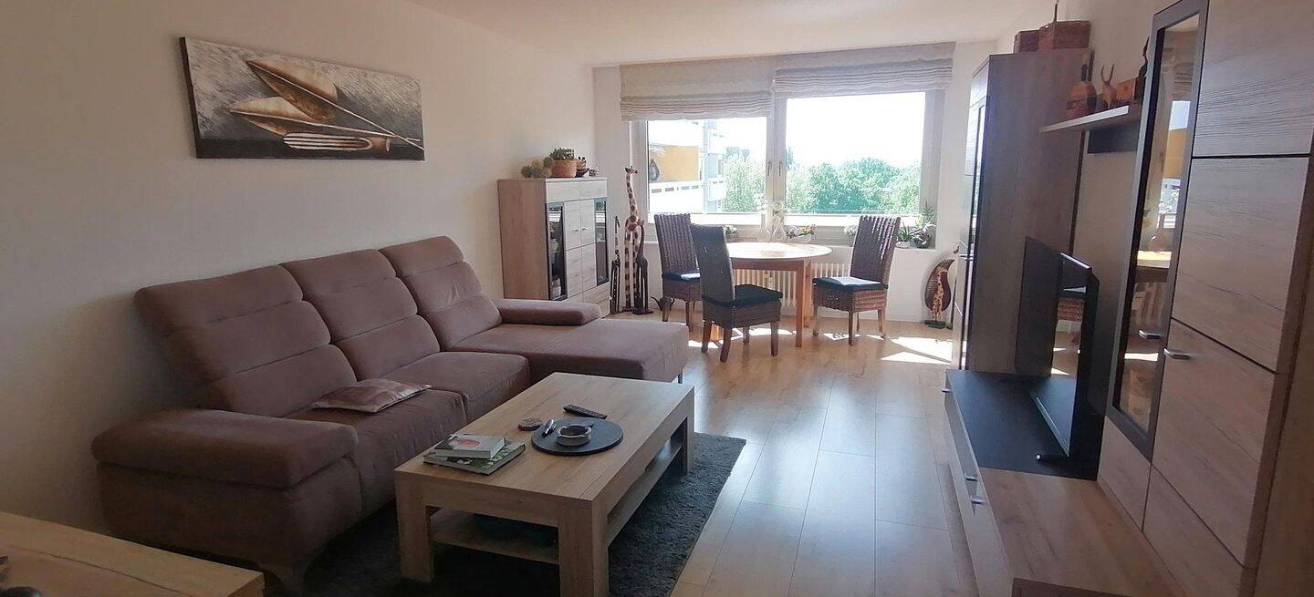 Von Privat: Schwarzer Berg! moderne 3-Zi-Whg, 2 Bäder, EBK, Loggia, Keller, Kfz-Stellplatz – Braunschweig – Vorschaubild 6