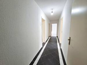 CITYHOUSE: Südstadtwohnung mit zwei Balkonen, Keller und einer separaten Garage – 50676 Köln – Vorschaubild 4