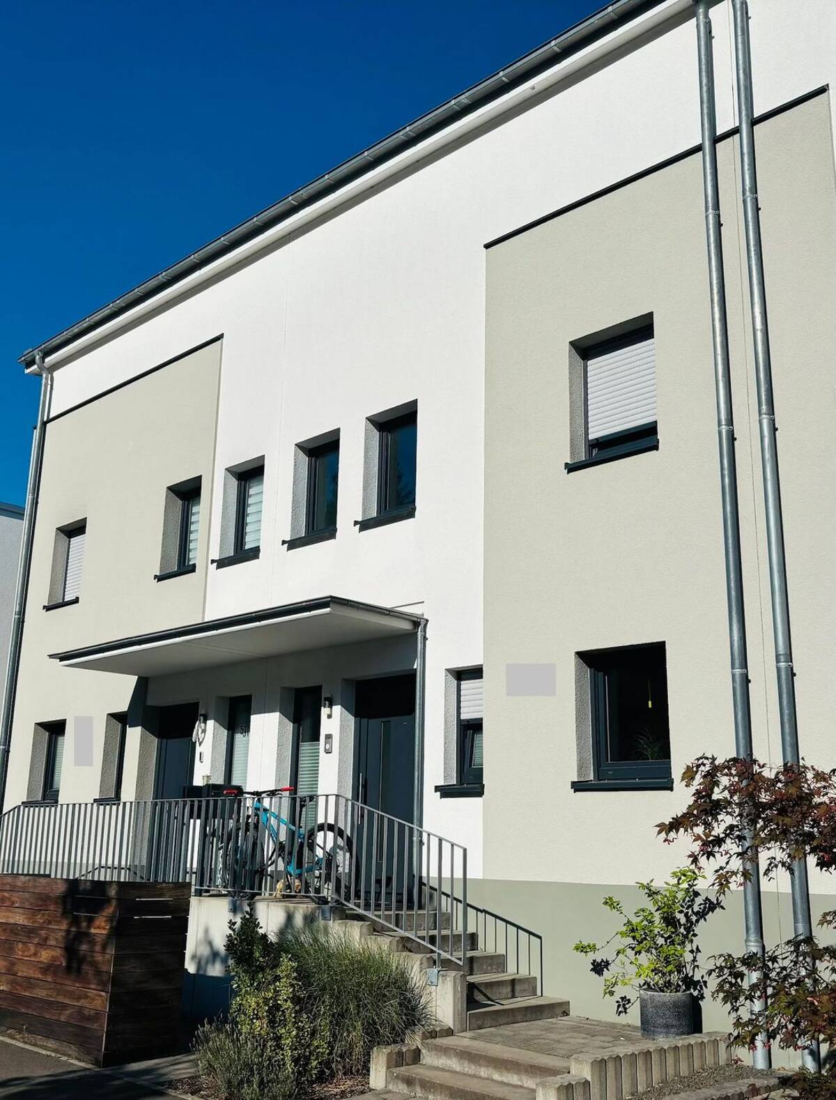 Familienfreundliches Einfamilienhaus am Saarbrücker Rastpfuhl – 66113 Saarbrücken – Bild 1 von 2