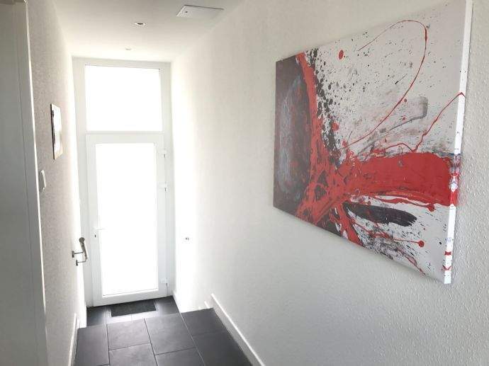 Sanierte 2 Zimmer Wohnung im Erdgeschoss mit Terrasse - 3-Familienhaus in ruhiger Spielstraße – Hamm – Bild 1 von 9
