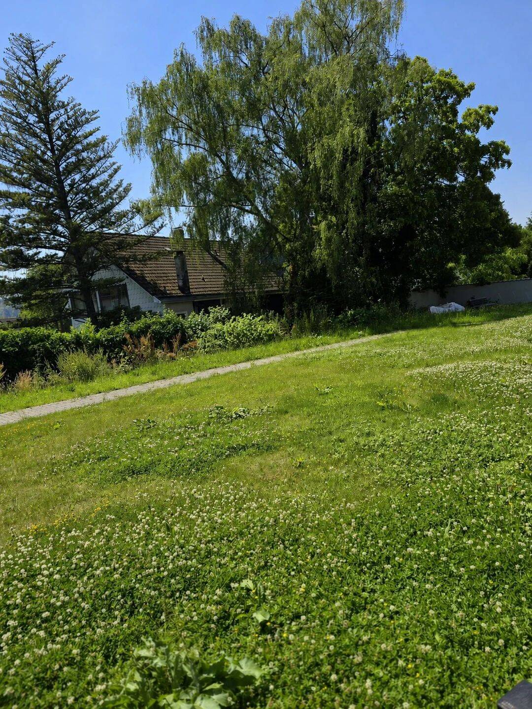 Modernes Wohnen in Wuppertal - helle Räume, stilvolles Bad und Gartenfläche – Wuppertal – Vorschaubild 3