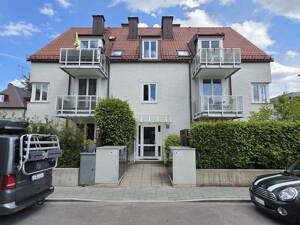 Nähe Waldfriedhof: Möblierte 2-Zimmer Wohnung im EG, kleine Anlage m. Terrasse – 81377 München – Vorschaubild 2