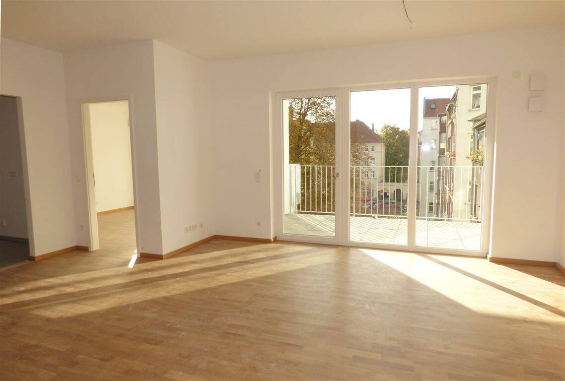 Südvorstadt | 3 Zi-Whg. | Loggia und Balkon | Lift, TG und EBK mögl.!