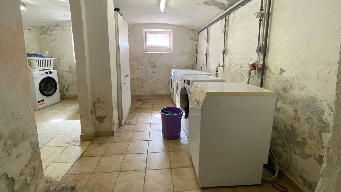Attraktives Mehrfamilienhaus mit 12 Zimmern über 4 Etagen - ideal für Kapitalanleger! – Altenburg – Vorschaubild 7