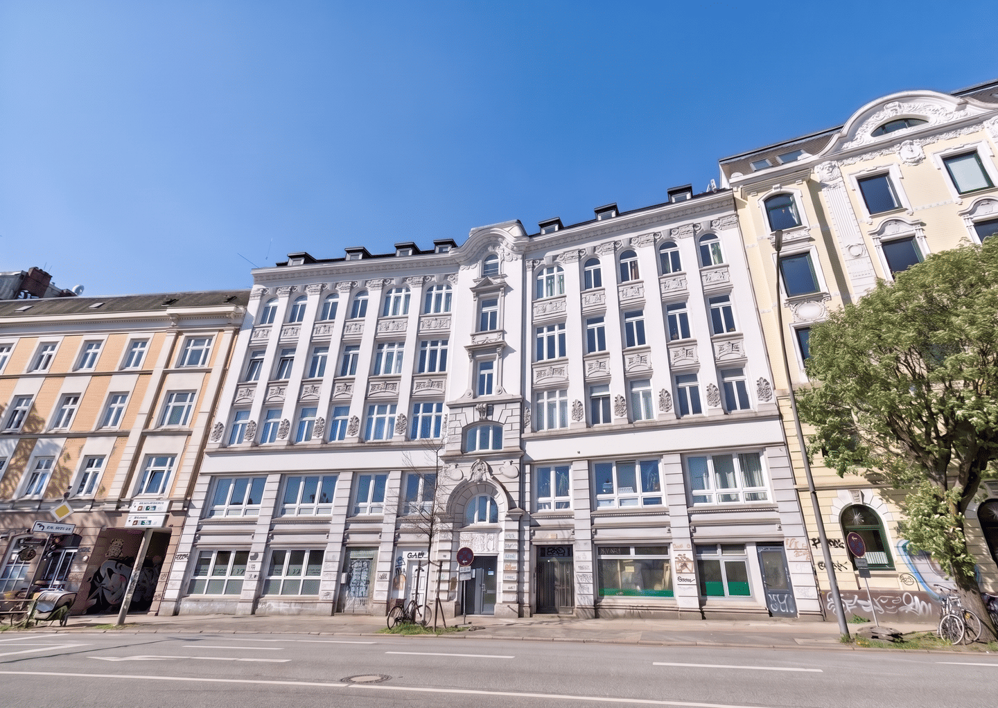 Attraktive 3-Zimmer-Wohnung mit sonniger Loggia in Ottensen – Hamburg – Vorschaubild 6