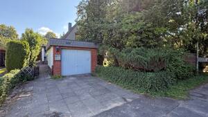 Klein, fein und voller Möglichkeiten! Einfamilienhaus mit Traumgarten in ruhiger Sackgassenlage - Wentzel Dr. – 22049 Hamburg – Vorschaubild 2