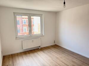 Schöne 2-Raumwohnung mit Balkon, Stpl. und neuer EBK! Tageslichtbad! – 8058 Zwickau – Vorschaubild 8