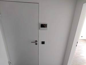 Großzügige 125 m² Wohnung mit lichtdurchflutetem Wohn-/Essbereich und großem Balkon in Top-Lage – 72461 Albstadt – Vorschaubild 3