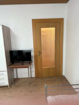MÖBLIERTE 3-ZIMMER-WOHNUNG - auch einzeln anmietbar in S-Bad Cannstatt - 3429 – 70376 Stuttgart – Vorschaubild 5
