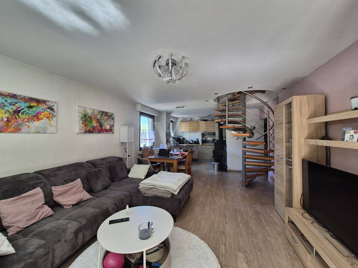 6-Zimmer-Maisonette-Wohnung mit Kamin, Balkon und traumhaftem Ausblick in Hohenlimburg – Hagen – Vorschaubild 3