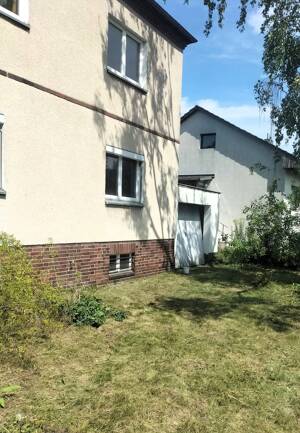 Sanierungsbedürftiges Einfamilienhaus in ruhiger Wohnlage