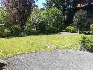 Garten-Oase in München! Einzigartige 2-Zimmer-Wohnung mit XXL-Garten, Hobbyraum & Garage inkl. – 81243 München – Vorschaubild 2