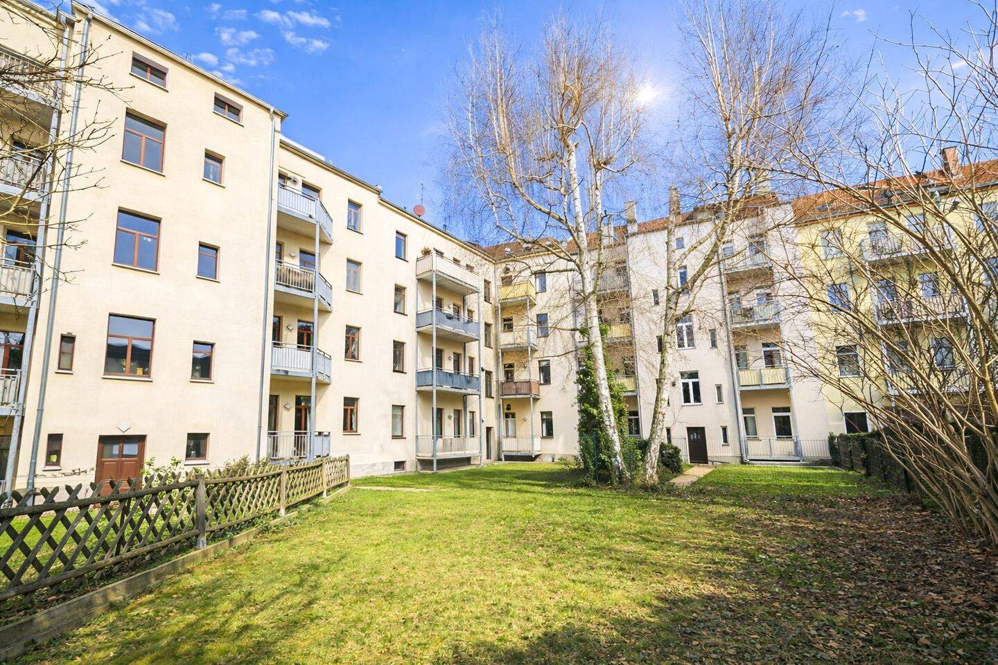 Charmante Dachgeschoss -Maisonette | 3 Zimmer | Balkon und Gäste-WC – Leipzig – Vorschaubild 3