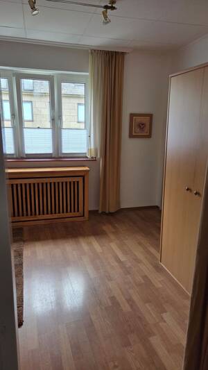 Gemütliche 1 Zimmer Wohnung mit separater Küche – 40545 Düsseldorf – Vorschaubild 4