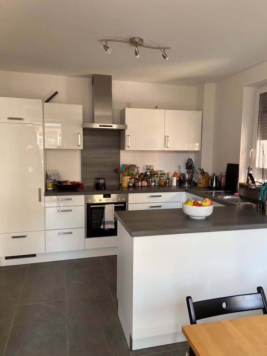 Moderne 3-Zimmer-Wohnung voller Licht und Eleganz – Fürth – Vorschaubild 2