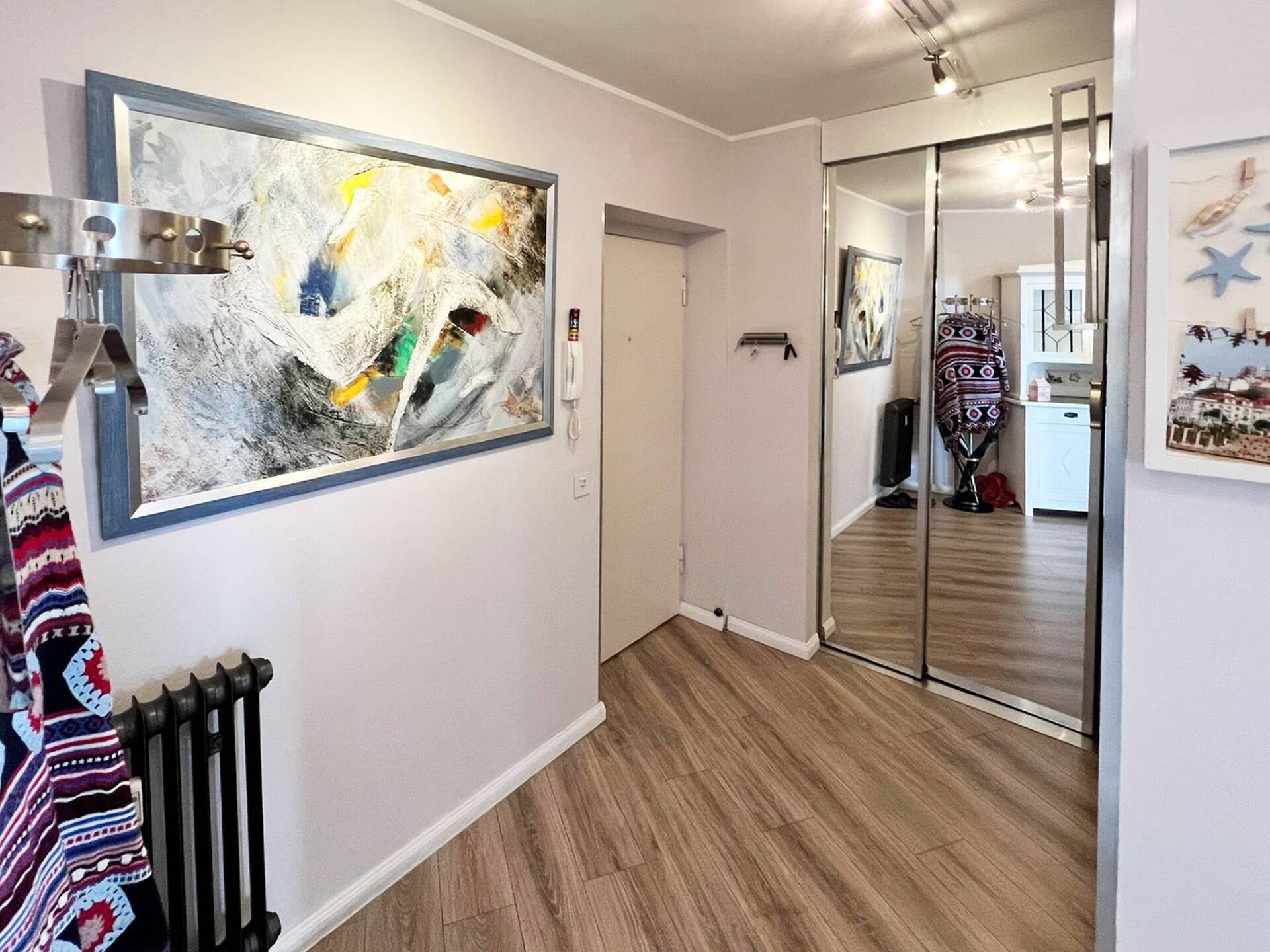 Etagenwohnung in 51065 Köln mit 90 m² kaufen