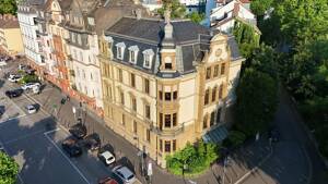 Exklusives Altbau-Juwel in der Belle Étage - Direkt am Museumsufer – 60594 Frankfurt am Main – Vorschaubild 1