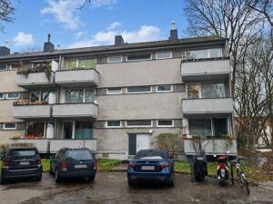 Eigentumswohnung mit Balkon und viel Potenzial in grüner Wohnlage