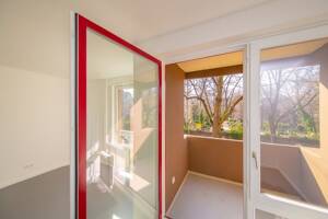 1 Zi-Whg mit Südbalkon EBK Aufzug im VH 2. OG mit Blick ins Grüne