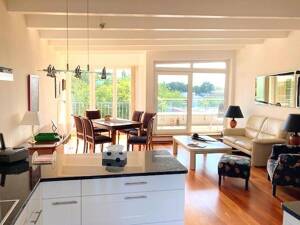 exquisite 4-Zimmer-Wohnung im Hochschulstadtteil – 23562 Lübeck – Vorschaubild 2