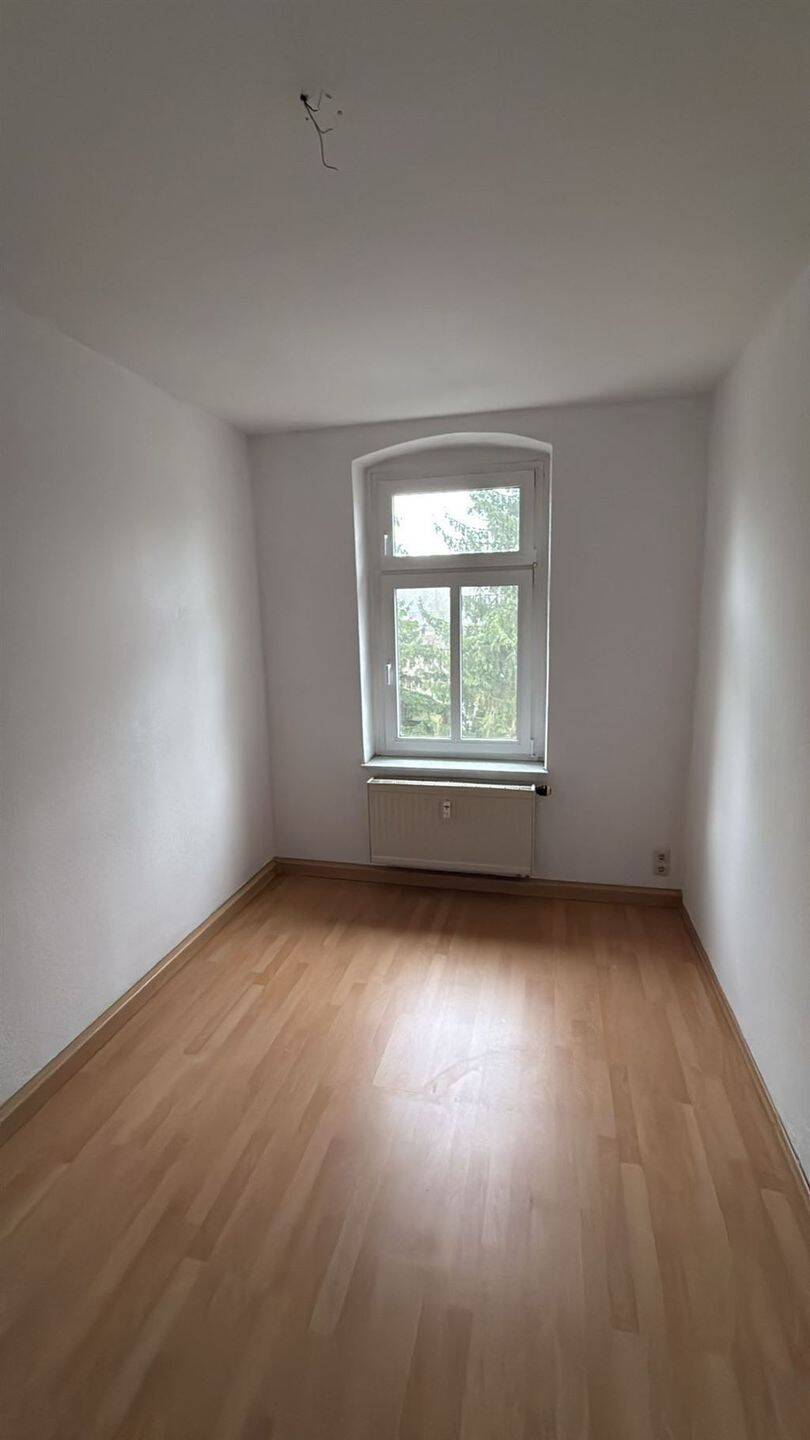 Großzügige 4-Zimmer mit Laminat und Wanne! – Chemnitz – Vorschaubild 6